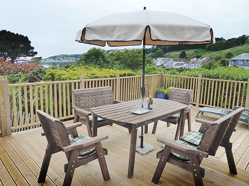 Highwood Sundeck  with sea views - Holidays in Looe Cornwall